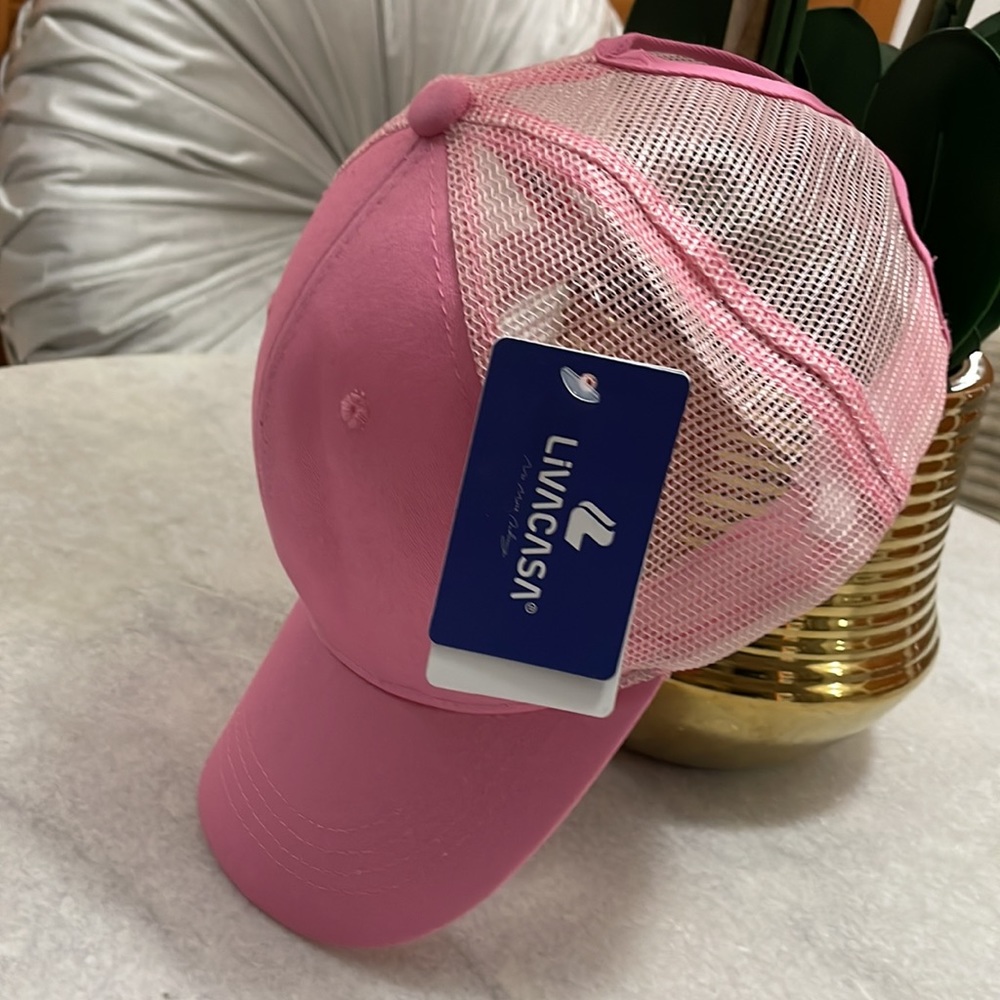 Lovely new pink 💕high ponytail cap